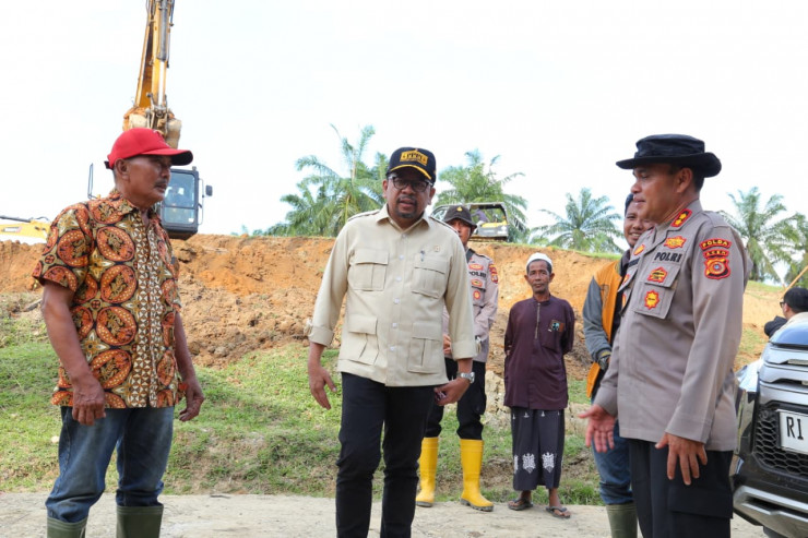 Kepala Staf Kepresidenan RI Berikan Apresiasi kepada Polri atas Pembangunan Hunian Tetap di Aceh Tamiang